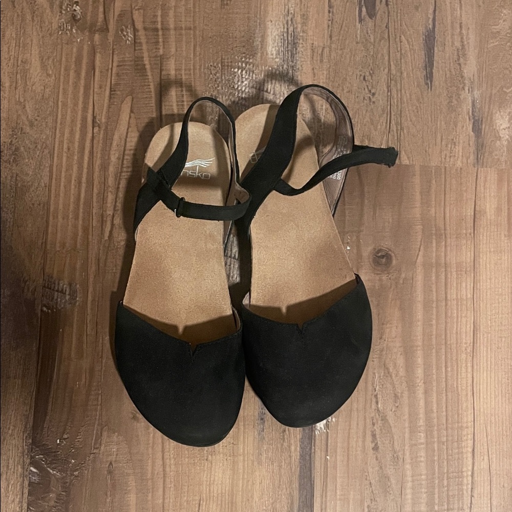 Dansko Black Women's Sandals